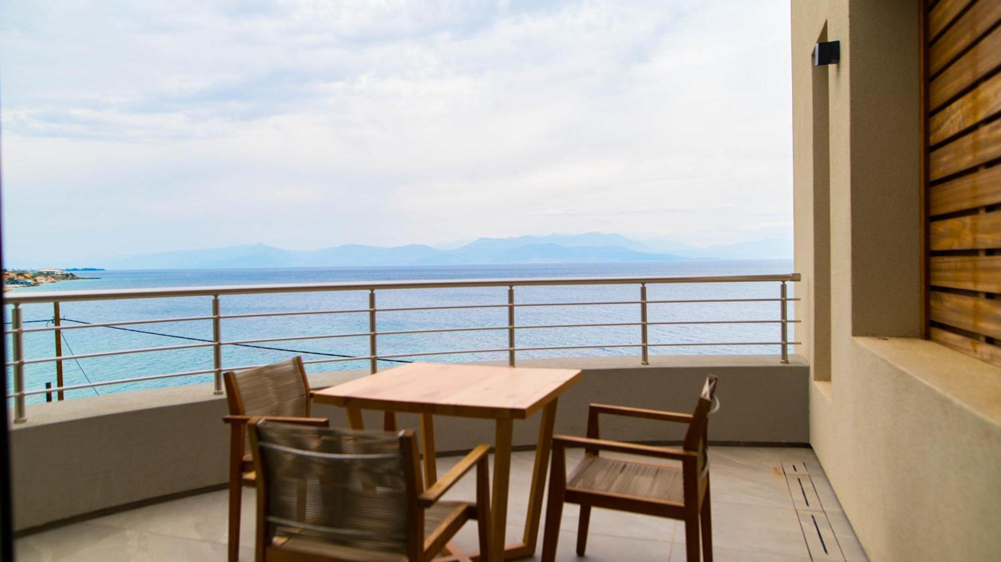 Alissachni Seaside Hotel Dhervénion Exteriér fotografie