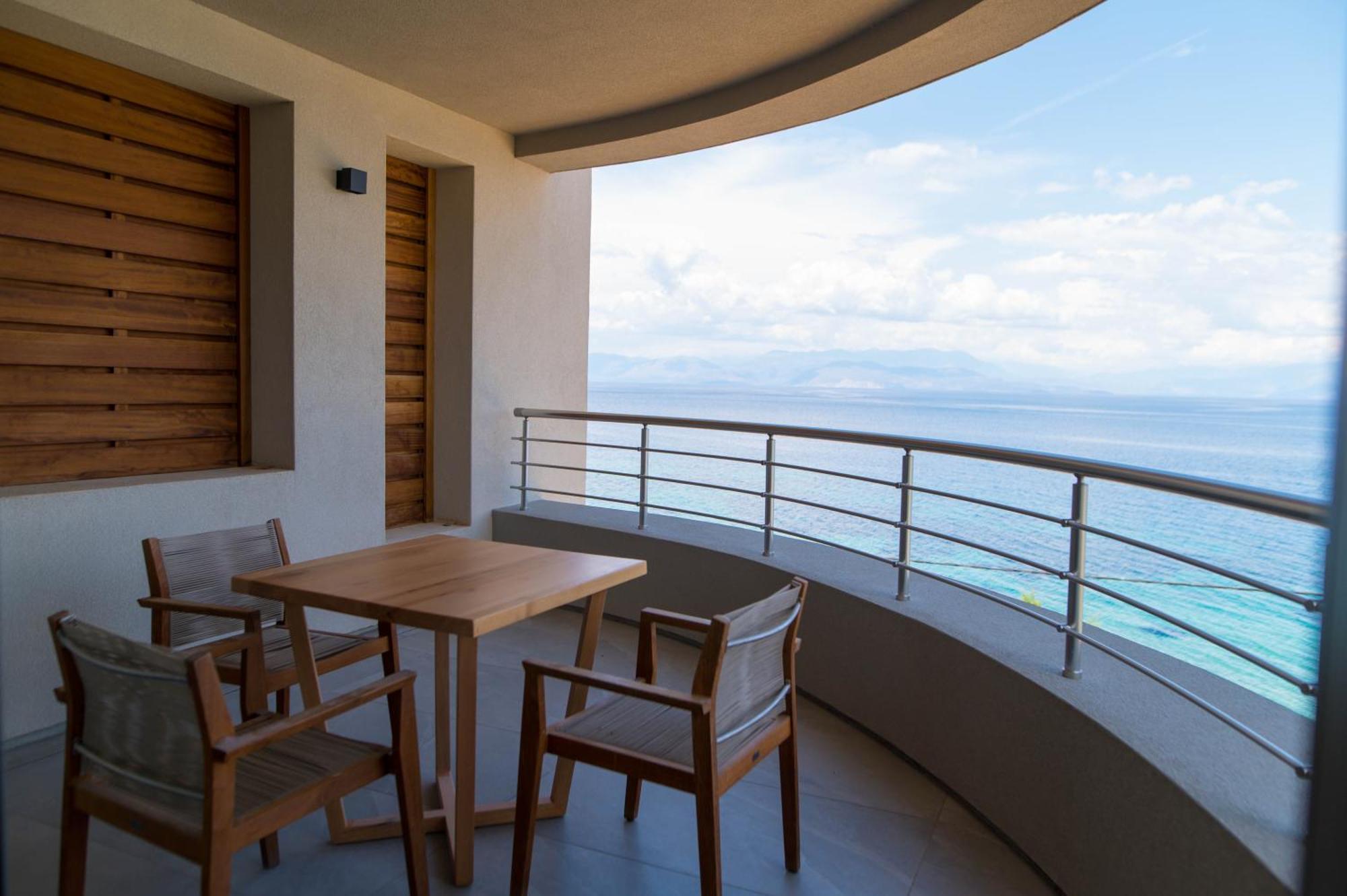 Alissachni Seaside Hotel Dhervénion Exteriér fotografie