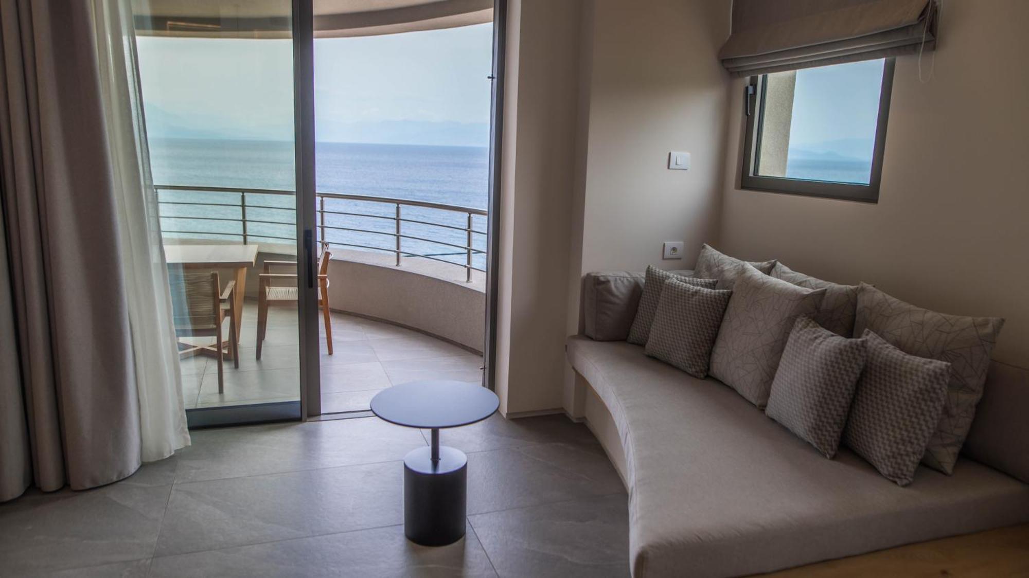 Alissachni Seaside Hotel Dhervénion Exteriér fotografie
